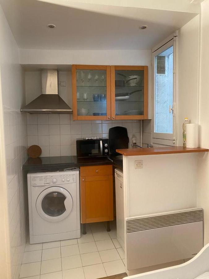 Jolie Appartement A パリ エクステリア 写真